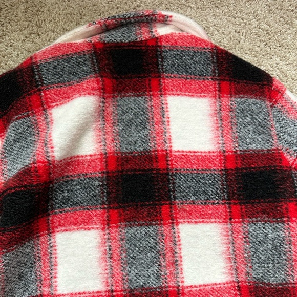 BB Dakota Red Flannel jacket - Picture 3 of 6